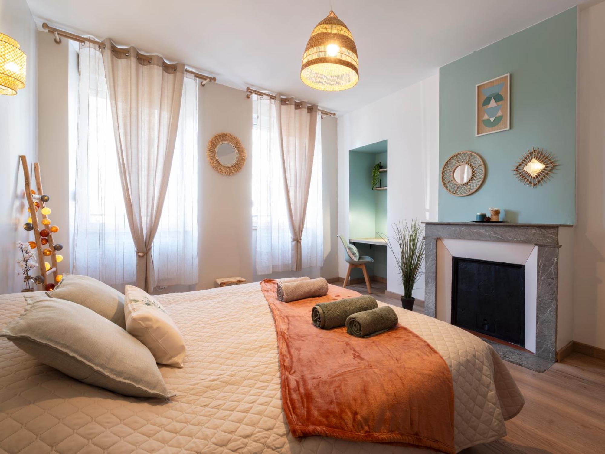 Clairchene - Cosy Centre Parking Spacieux Familial Verdun-sur-Meuse Ngoại thất bức ảnh
